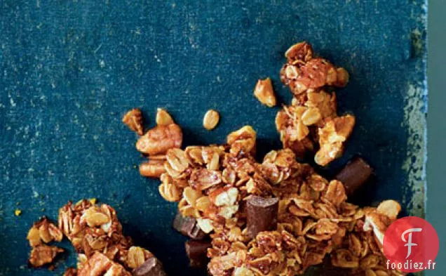 Granola à Tarte au Chocolat et aux Pacanes
