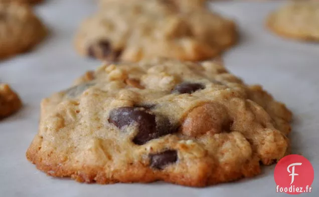 Biscuits à l'Avoine à la Banane avec Beurre d'Arachide et Pépites de Chocolat