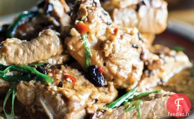 Côtes de Porc Glacées aux Haricots Noirs de Charles Phan