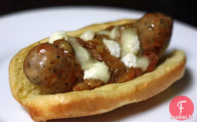 Saucisses Italiennes Grillées aux Raisins Rôtis et Fromage au Lait de Brebis