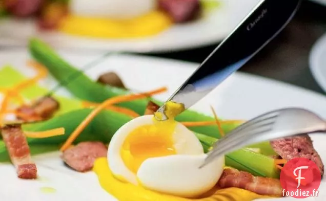 Salade Lyonnaise Moderne Aux Poireaux, Lardons et Mollet d'Oeuf de 'Daniel