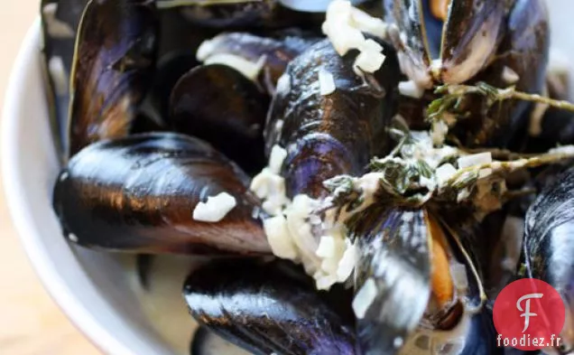 Moules Crémeuses à la Sauce Roquefort