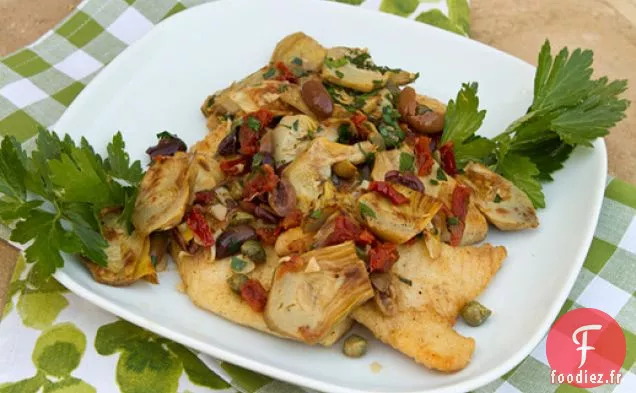 Corégone Poêlé aux Artichauts, Olives et Tomates Séchées au Soleil