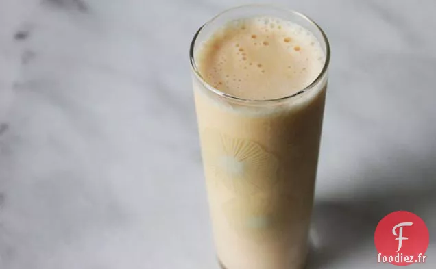 Smoothie aux Pêches et à la Crème