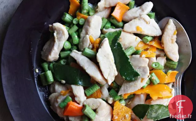 Sauté de Chili Jaune au Poulet et aux Haricots Verts