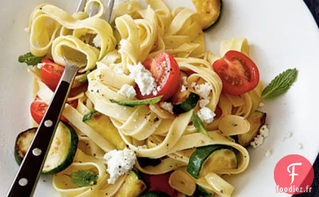 Courgettes, Tomates Cerises et Pâtes à la Ricotta Fraîche