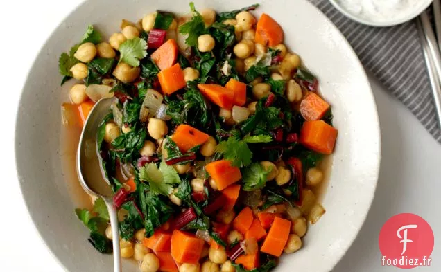 Ragoût de Pois Chiches Épicés au Carvi et Yogourt à la Menthe