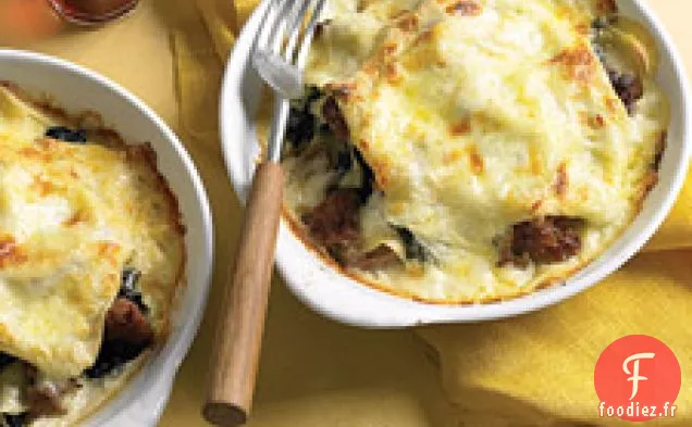 Lasagne Individuelle À La Bette À Carde Et À La Saucisse Italienne