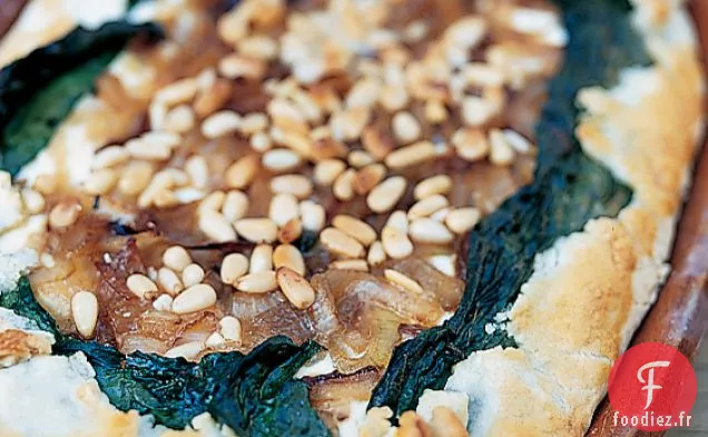 Tarte à l'Oignon, au Fromage de Chèvre et aux Pignons de Pin