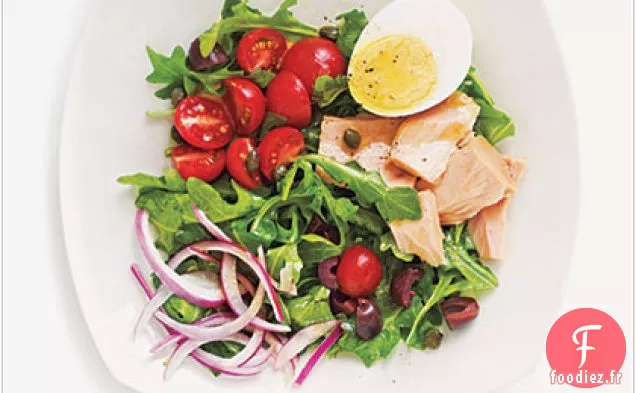 Salade de Thon, Roquette et Œufs avec Chips de Pita