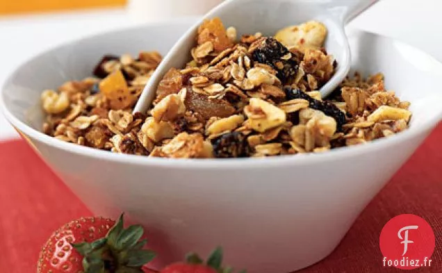 Céréales de Petit-déjeuner à Trois Grains avec Noix et Fruits Secs