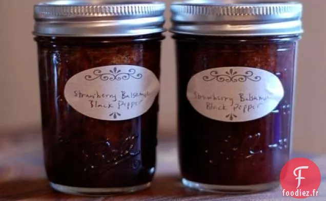 Confiture de Poivre Noir Balsamique aux Fraises
