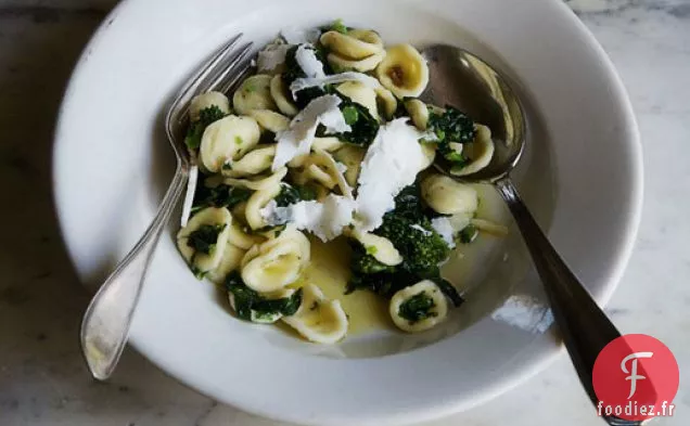 La Cuisine de Campagne de l'Orecchiette italienne au Rabe de Brocoli