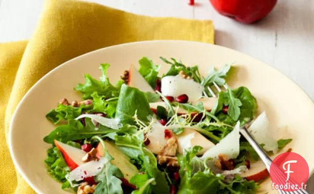 Salade de Poires et Manchego avec Vinaigrette aux Noix