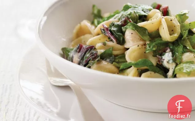 Orecchiette aux Légumes Verts Sautés et Sauce aux Oignons Verts
