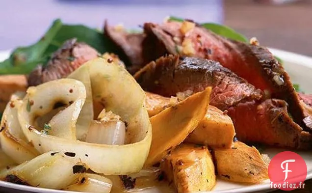 Salade d'Oignons Grillés, de Bœuf et de Patates Douces