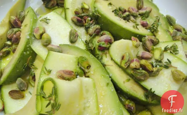 Carpaccio de Courgettes de Patricia Wells avec Avocat, Pistaches et Huile de Pistache