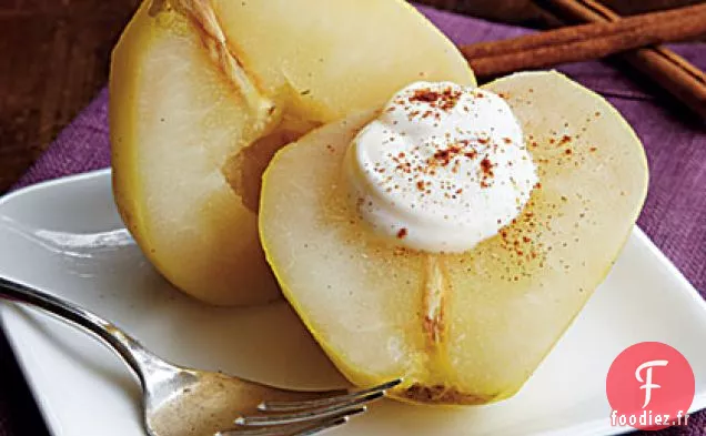Poires Pochées Épicées
