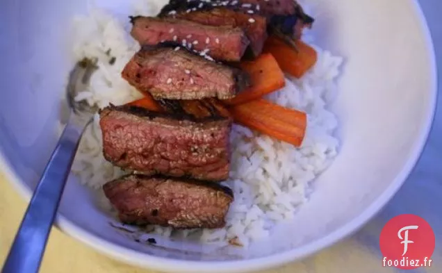 Mangez pour huit dollars: Bol de riz avec Steak de Flanc Mariné au Miso
