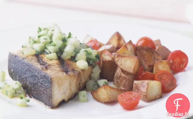 Espadon Grillé avec Salsa au Concombre et au Citron Vert