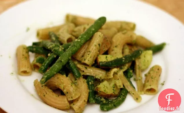 Dîner ce soir: Pâtes au Pesto, Pommes de Terre et Haricots Verts