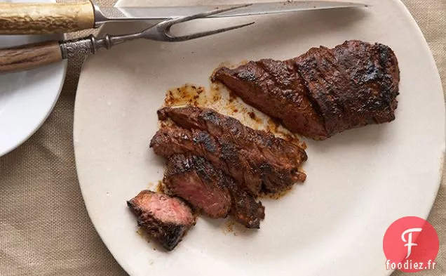 Carne Adobada : Steak de Jupe Mariné à l'Adobo Grillé