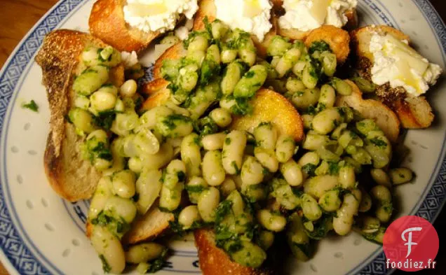 Cuisinez le livre: Cannellini, Câpres, Citron et Crostini à l'Anchois