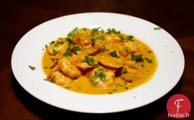 Dîner Ce soir: Curry de Crevettes aux Amandes Débutant aux Tomates
