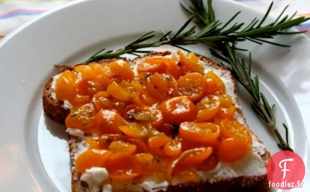 Brunch du dimanche : Toast à la Marmelade de Kumquat et Fromage de Chèvre