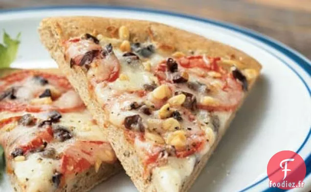 Pizza Fontina, Olive et Tomate avec Croûte de Blé Entier au Basilic