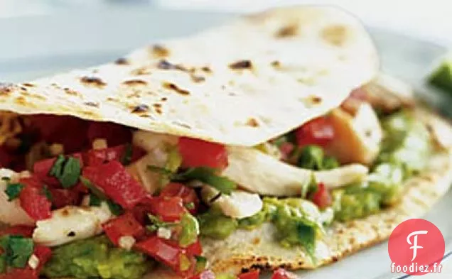 Fajitas de Poulet Barbecue Épicé Dans la Cour Arrière
