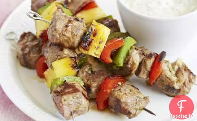 Brochettes d'agneau fruitées avec mayo au piment