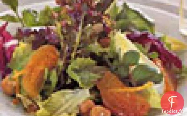 Salade de Légumes Verts d'automne aux Kakis et Noisettes