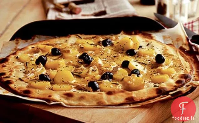 Pizza au brie et aux pommes de terre