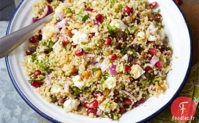 Salade de quinoa aux herbes, feta et grenade