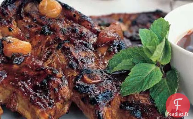 Côtelettes d'Agneau Frottées au Curry et au Gingembre et Sauce Abricot-Citron Vert