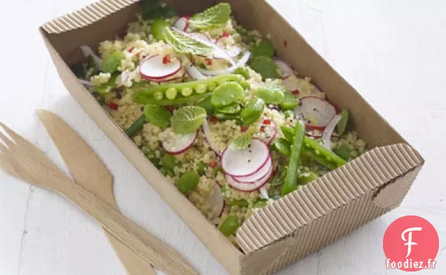 Salade de boulgour et de fèves avec vinaigrette piquante