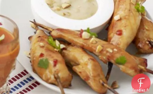 Brochettes de poulet avec trempette satay