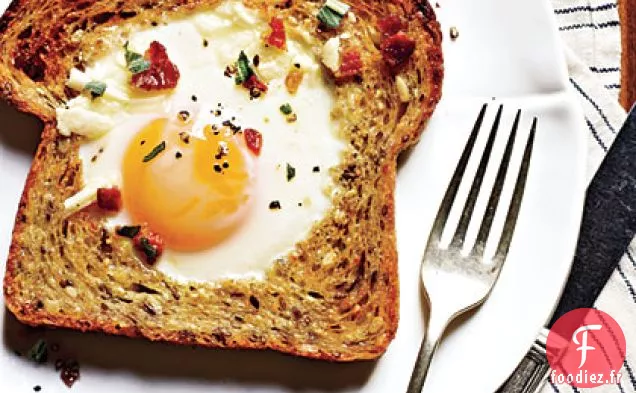 Oeuf au four dans un trou
