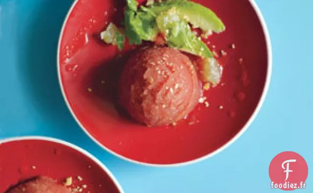 Avocat Avec Sorbet À La Tomate Et Frites Salées