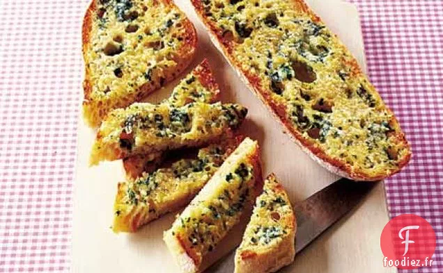 Ciabatta à l'ail et au basilic