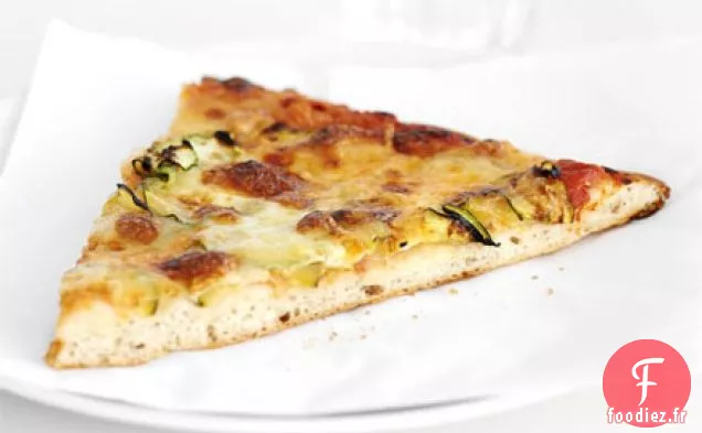 Pizza aux courgettes au fromage