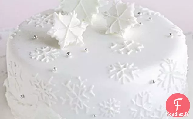 Gâteau aux flocons de neige étincelants