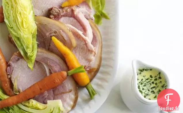 Bacon bouilli au chou et aux carottes