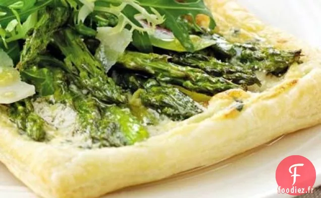 Pâtisseries aux asperges et au parmesan
