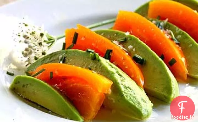 Salade D'Avocat Aux Tomates Anciennes