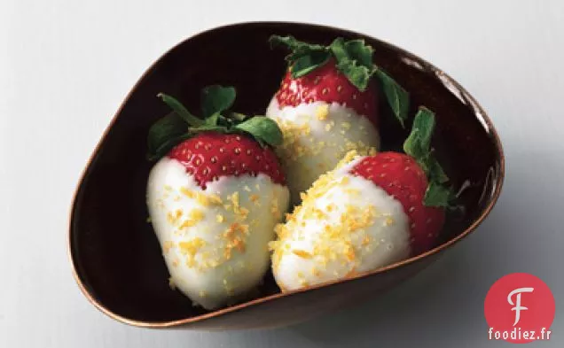 Fraises Trempées au Chocolat Blanc et au Sucre d'Agrumes