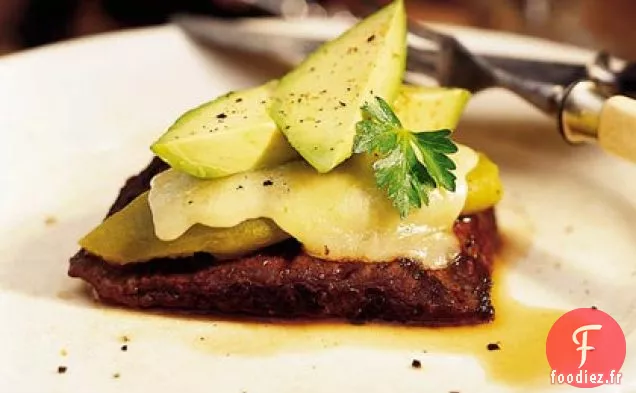 Steak au Fromage Chili à l'Avocat