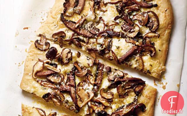 Pizza aux Champignons Sauvages à l'Huile de Truffe
