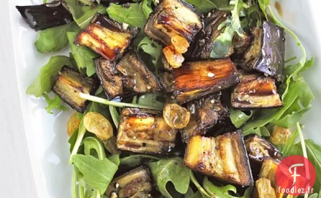 Salade d'aubergines et roquette marinées